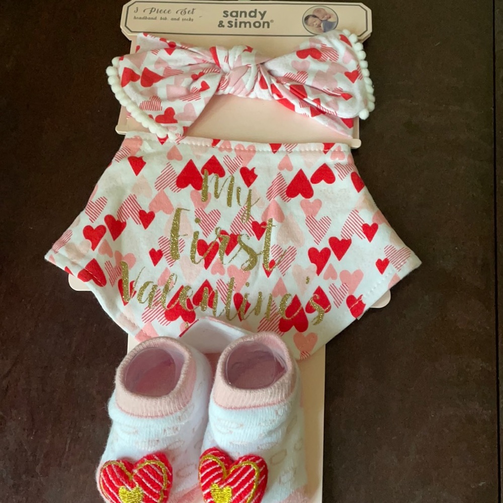 Baby Bibo and shoes socks